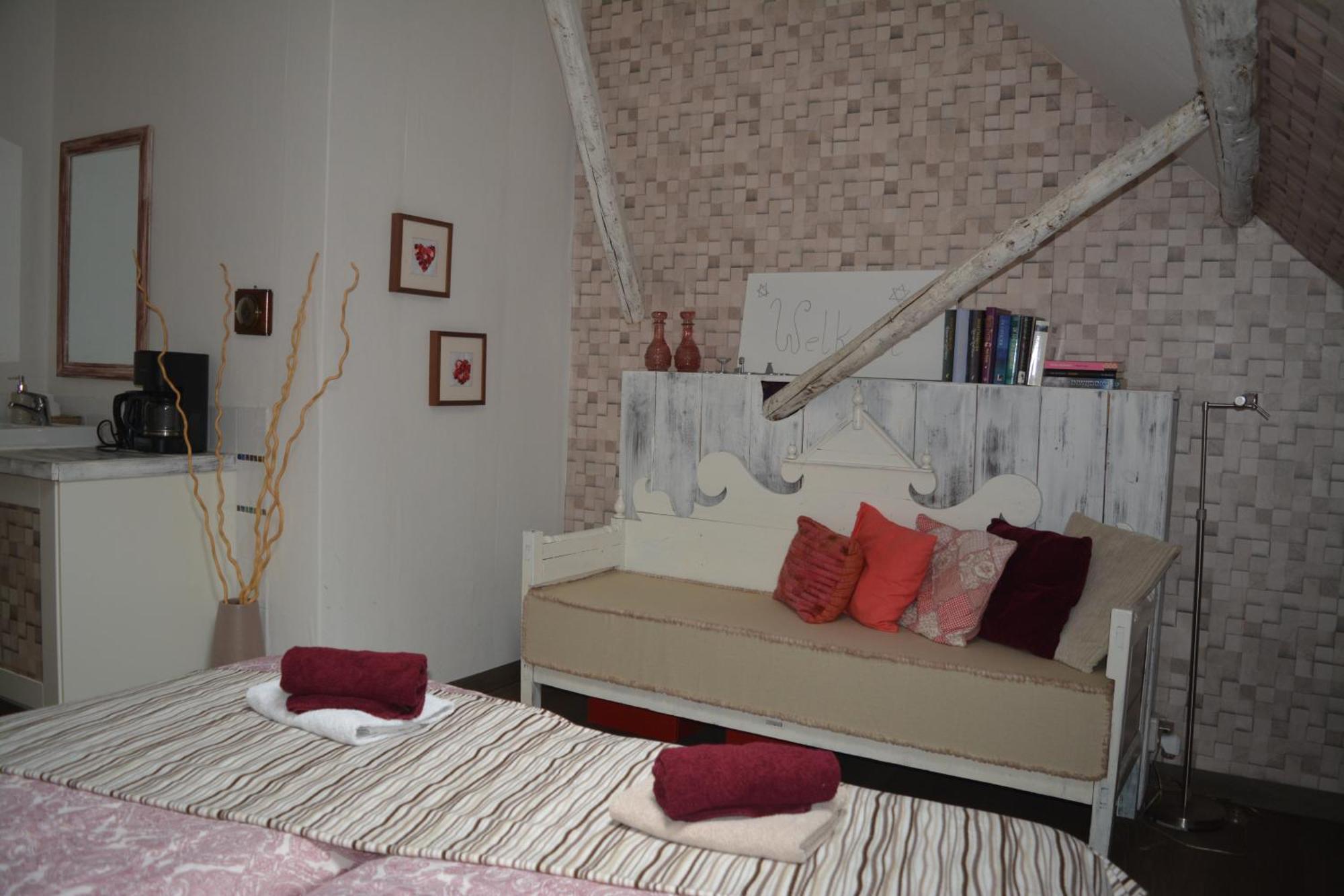 Tintaglia, Betaalbaar En Gastvrij Bed & Breakfast Stadskanaal Ngoại thất bức ảnh